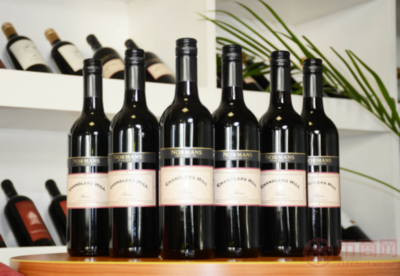 青島華銀商品發(fā)售板塊紅酒眾籌啟動--新形勢下商品流通的轉(zhuǎn)型升級- 現(xiàn)貨資訊_贏家財富網(wǎng)